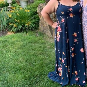 Plus size Blue floral maxi dress
